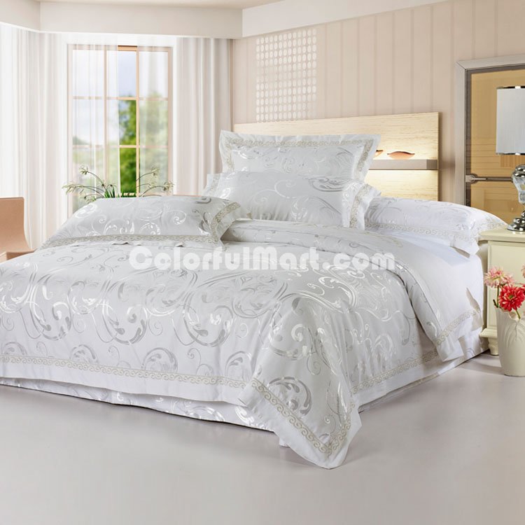 Regards White 4 PCs Luxury Bedding Sets - Click Image to Close