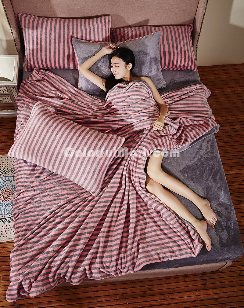 Beautiful Woman Pink Bedding Set Winter Bedding Flannel Bedding Teen Bedding Kids Bedding - Click Image to Close