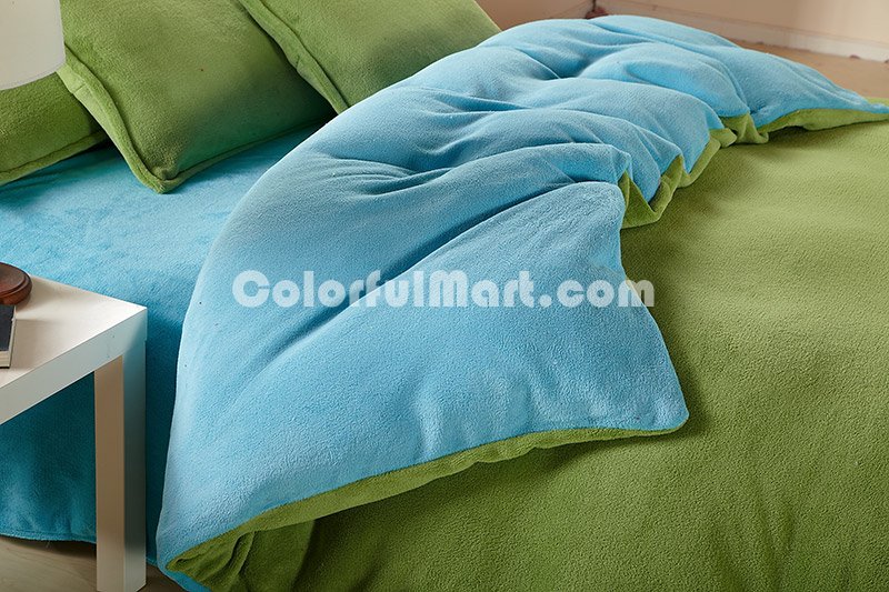 Green And Light Blue Coral Fleece Bedding Teen Bedding - Click Image to Close