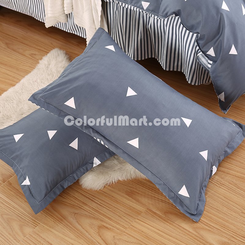Triangles Grey Bedding Set Duvet Cover Pillow Sham Flat Sheet Teen Kids Boys Girls Bedding - Click Image to Close