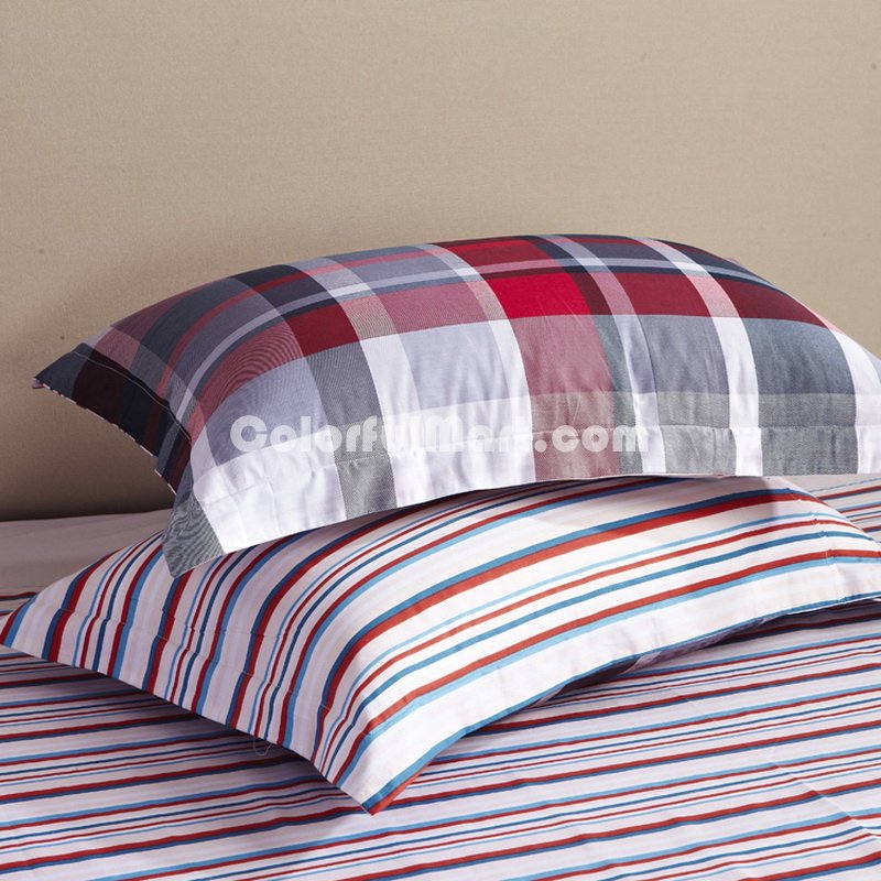 Free Standing Assertion Red Modern Bedding 2014 Duvet Cover Set - Click Image to Close