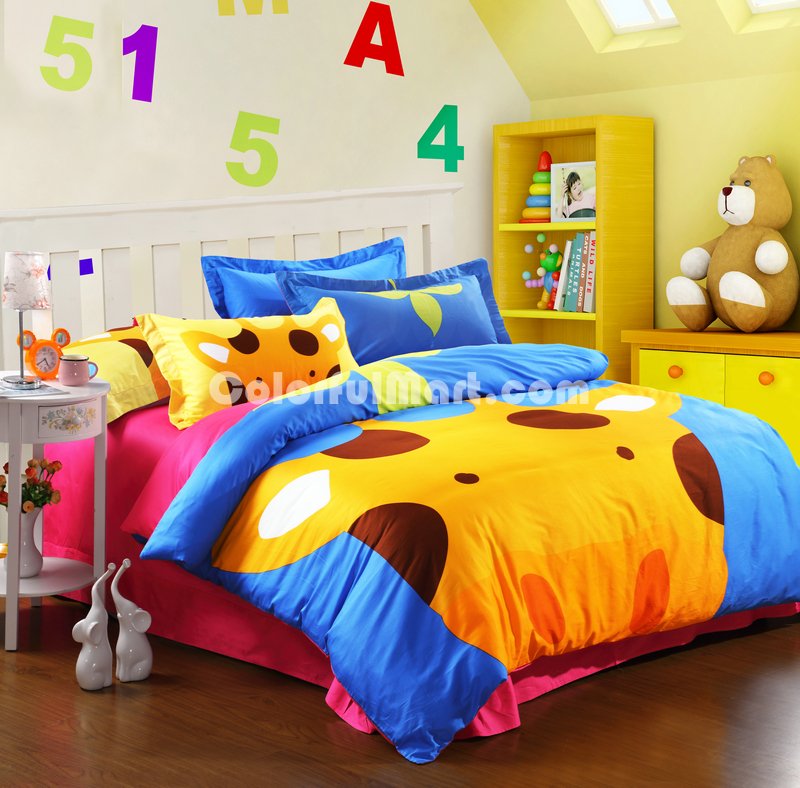 The Cute Giraffe Blue Cartoon Animals Bedding Kids Bedding Teen Bedding - Click Image to Close