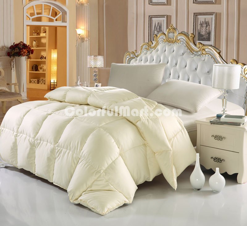 Beige Duck Down Comforter - Click Image to Close