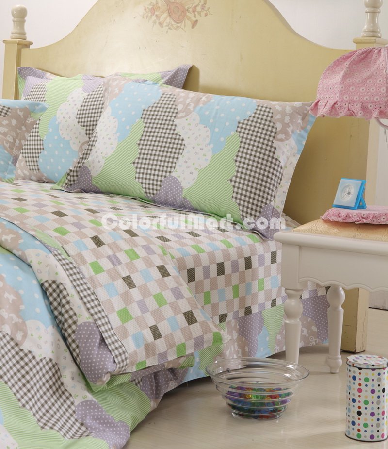 Clouds Pavilion Green Cheap Kids Bedding Sets - Click Image to Close