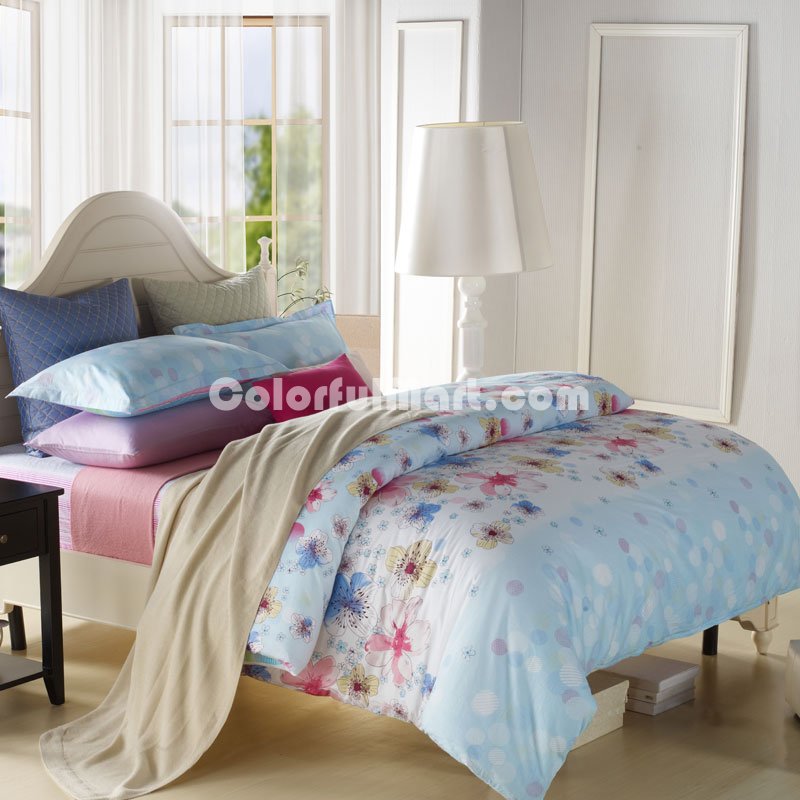 Summer Holiday Modern Bedding Collections - Click Image to Close
