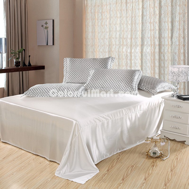Paris Fashion White Bedding Silk Bedding - Click Image to Close