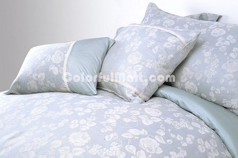 Isabel Sky Blue Duvet Cover Set Luxury Bedding - Click Image to Close
