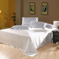 Fashion Trendy White Bedding Silk Bedding