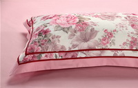 Smiling Flowers Bean Red Flowers Bedding Luxury Bedding